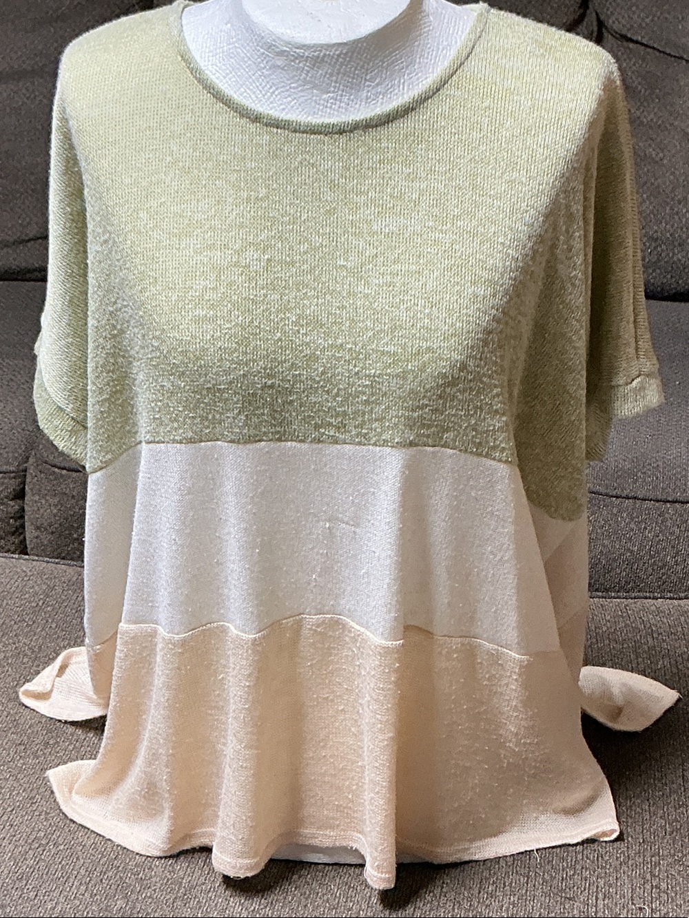 Daytrip Colorblock Short-Sleeve Knit Top in Sage, Cream & Beige
